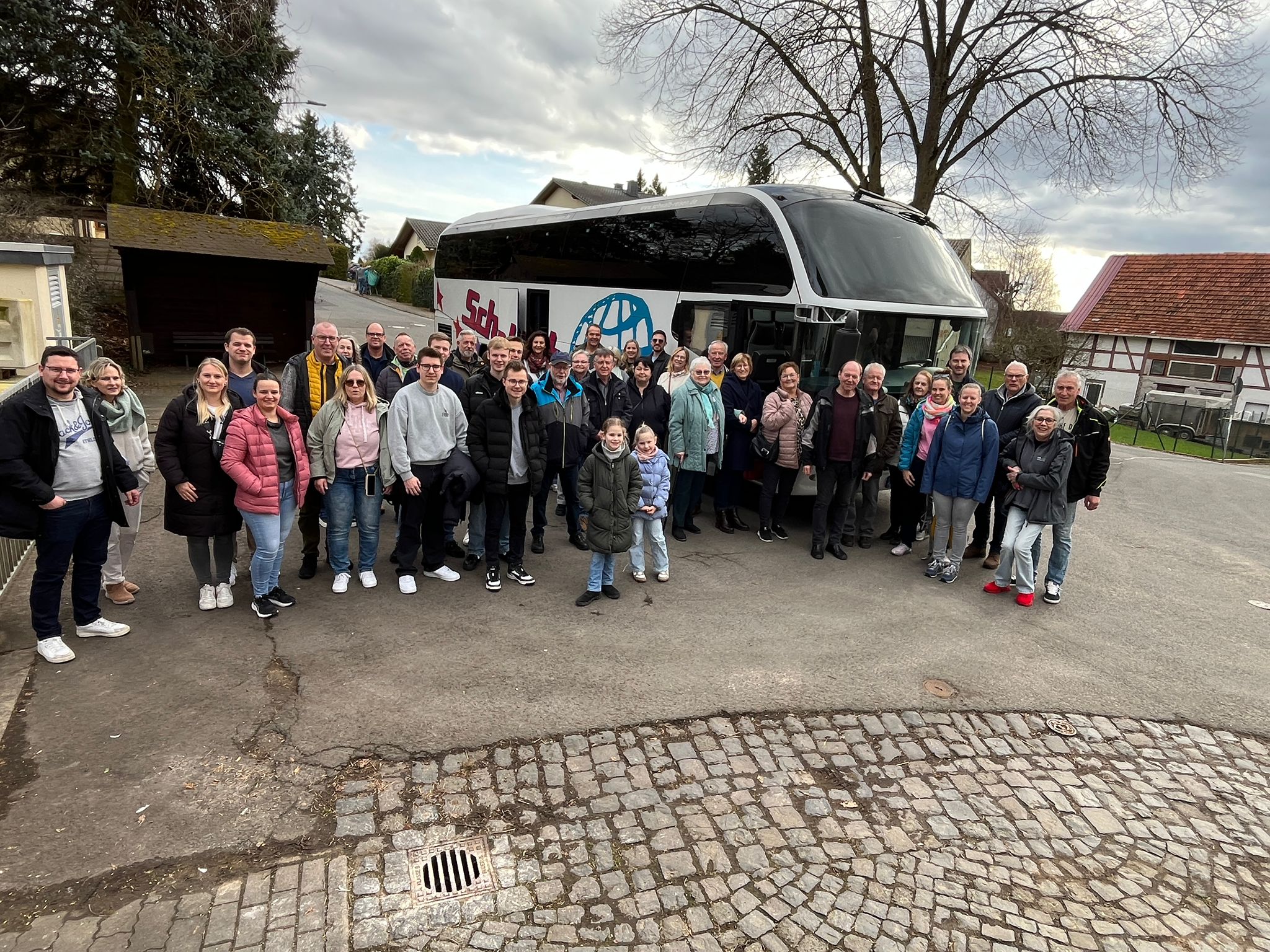 Freiwillige Feuerwehr Nonnenroth erlebt stimmungsvollen Tagesausflug nach Fulda